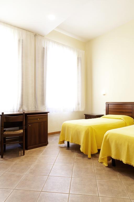 Hotel Savoia E Campana Montecatini Terme Cameră foto